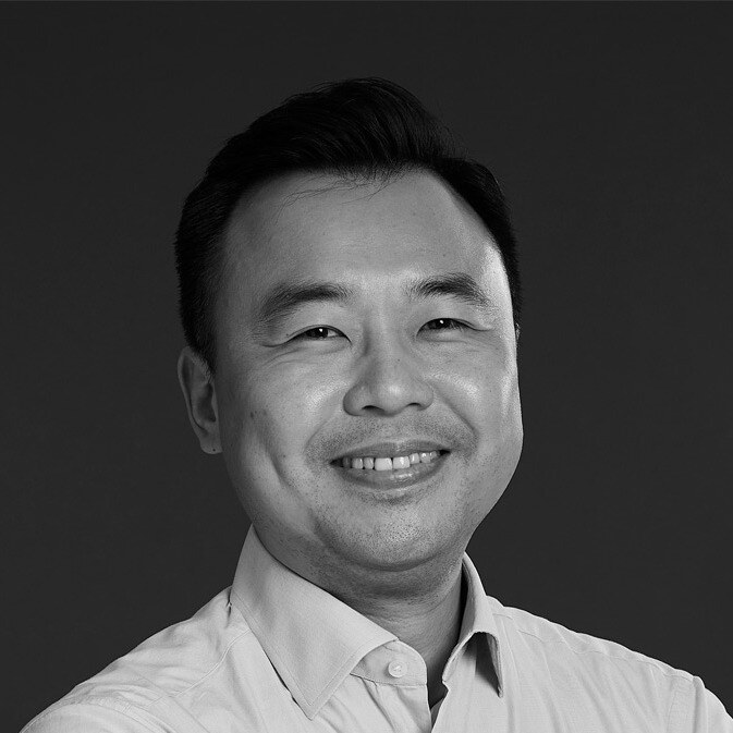 Thomas Kwan, Headshot